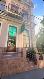 LED вивіски під замовлення / LED Бегущая строка/ LED медіавивіски 💙💛

✅ Великий вибір кольорів 

✅ Розмір вивіски необмежений ( від 32 см до 30 метрів ) 

✅Вулична чи Внутрішня 

▶️Одно кольорова
___________________
▶️ 7 кольорів 
___________________

🔶 LED вивіска Бегущая строка (Графічна-Текстова стрічка )
_______
🔷 LED media Екран ( відео контент , фото, відео , текстова інформація)
_______

♥️Всі варіанти є у шоурумі в Києві! 

💛Виробництво 
💙Продаж 
💛Сервіс 
 
 Гарантія 12 місяців 
Під замовлення та у наявності 

Працюємо с 2003 року 

Контакти  для зв’язку 
☎️ 093-485-62-88 

#бегущаястрока
#ledреклама 
#рухомийрядок
#ledвивіска
#ledтабло
#ledэкран
#ledрухомийрядок
#ledэкран 
#ledтабло 
#наружнаяреклама 
#ledреклама 
#ledрухомийрядок